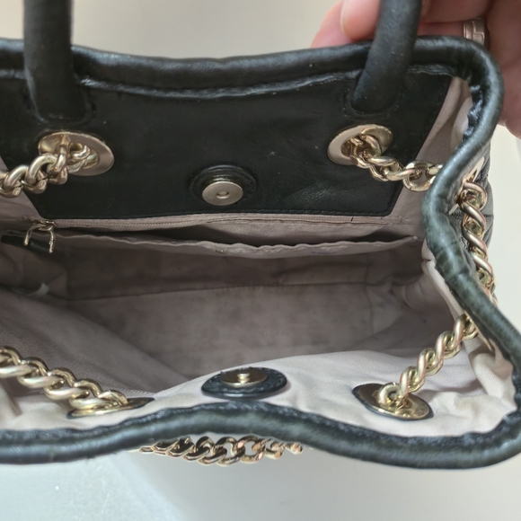 Kate Spade Black and Gold Bloom Quilted Backpack Purse - Picture 6 of 16